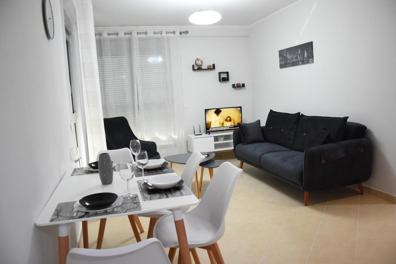 Click Apartments - Тирана Экстерьер фото