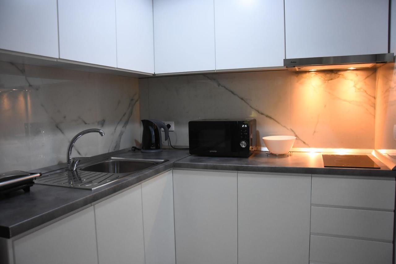 Click Apartments - Тирана Экстерьер фото