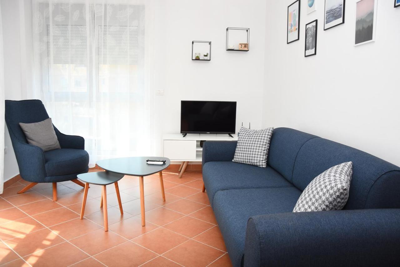 Click Apartments - Тирана Экстерьер фото