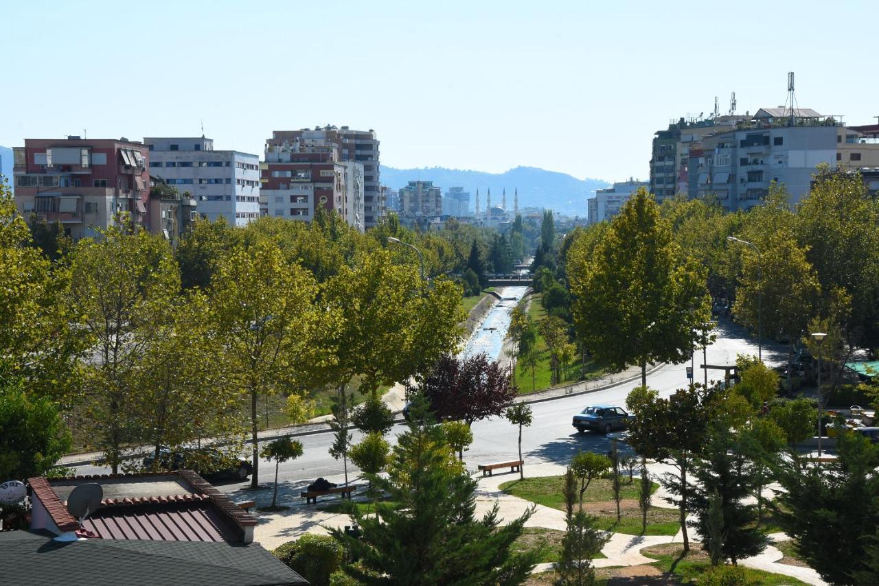 Click Apartments - Тирана Экстерьер фото